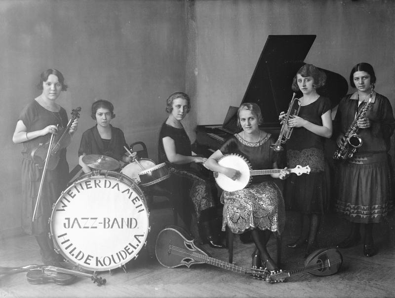 Wiener Damen-Jazz-Band Hilde Koudela 1930